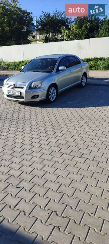 Седан Toyota Avensis 2008 в Кам'янець-Подільському