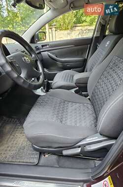 Универсал Toyota Avensis 2006 в 