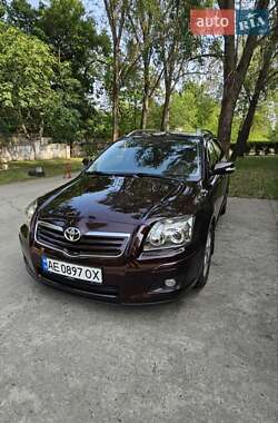 Універсал Toyota Avensis 2006 в Дніпрі