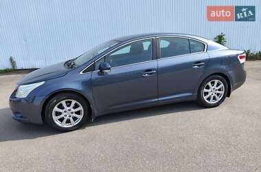 Седан Toyota Avensis 2010 в 