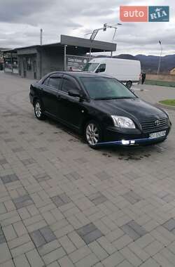 Седан Toyota Avensis 2005 в 