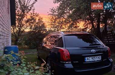 Универсал Toyota Avensis 2006 в Любешове