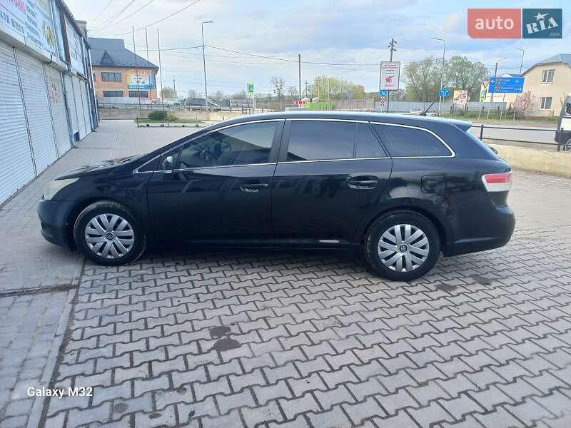 Универсал Toyota Avensis 2008 в Ивано-Франковске
