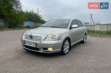 Седан Toyota Avensis 2005 в Харькове