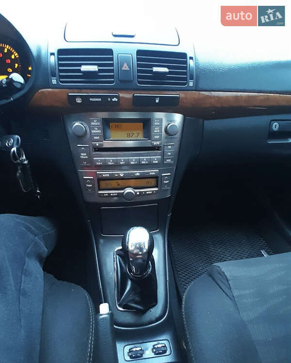 Седан Toyota Avensis 2006 в Ивано-Франковске фото 5 Седан Toyota Avensis 2006 в Ивано-Франковске