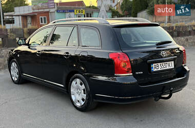 Универсал Toyota Avensis 2004 в 