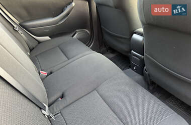 Универсал Toyota Avensis 2004 в 