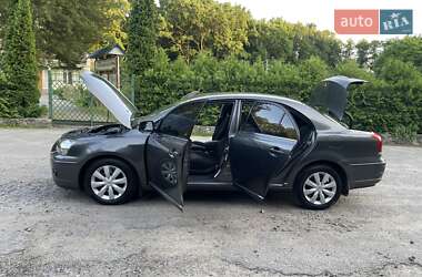 Седан Toyota Avensis 2008 в 