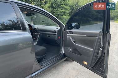 Седан Toyota Avensis 2008 в 