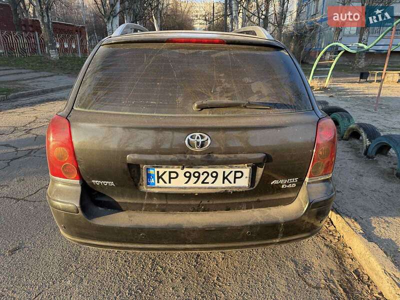 Універсал Toyota Avensis 2006 в Запоріжжі
