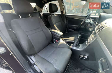 Седан Toyota Avensis 2008 в 