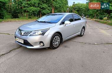 Седан Toyota Avensis 2012 в Киеве