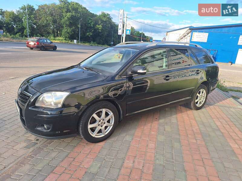 Универсал Toyota Avensis 2006 в Виннице