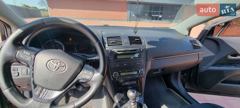Универсал Toyota Avensis 2009 в Одессе