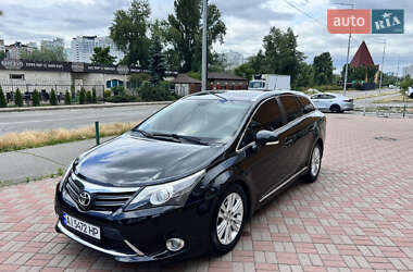 Універсал Toyota Avensis 2014 в Києві