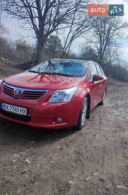 Универсал Toyota Avensis 2009 в Волочиске
