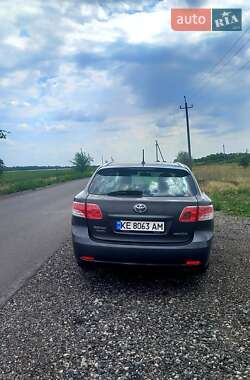 Універсал Toyota Avensis 2009 в 
