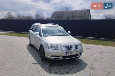Универсал Toyota Avensis 2005 в Покровском