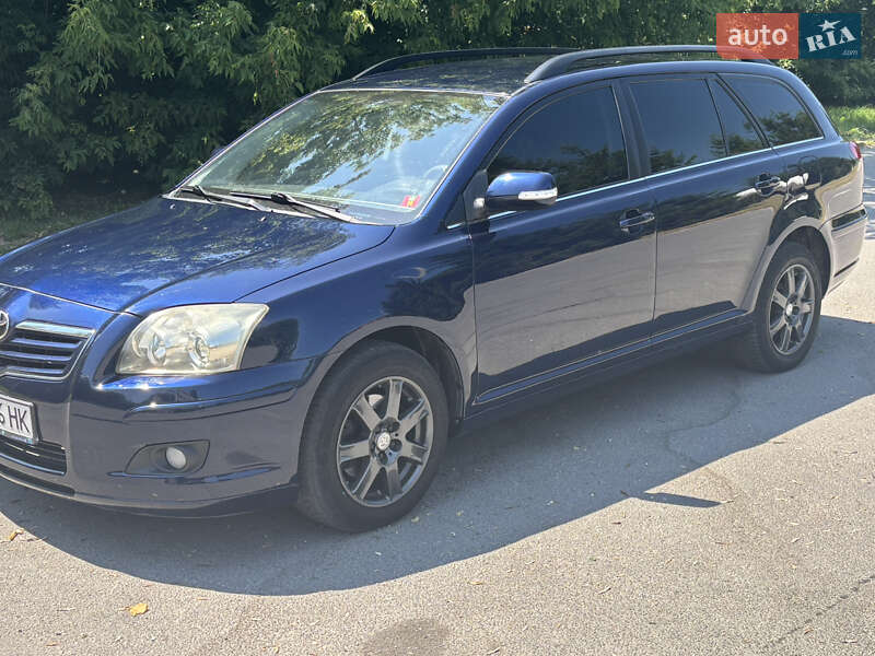Универсал Toyota Avensis 2006 в 