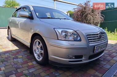 Седан Toyota Avensis 2004 в Запоріжжі