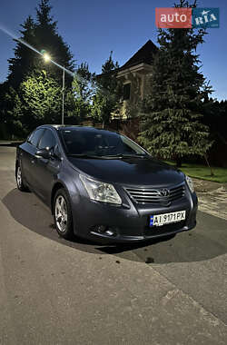 Седан Toyota Avensis 2008 в Киеве