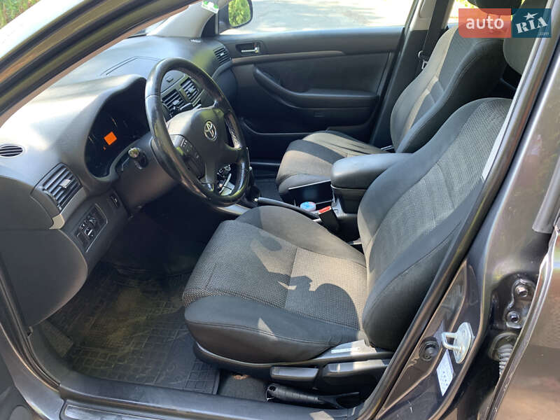 Универсал Toyota Avensis 2006 в Чернигове фото 19 Универсал Toyota Avensis 2006 в Чернигове