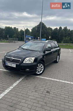 Универсал Toyota Avensis 2005 в Дубно