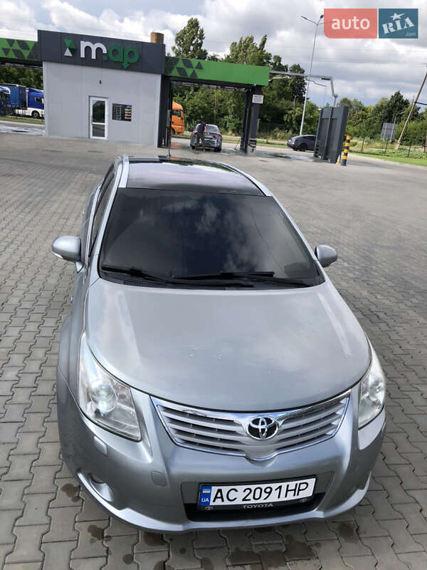 Универсал Toyota Avensis 2008 в Луцке