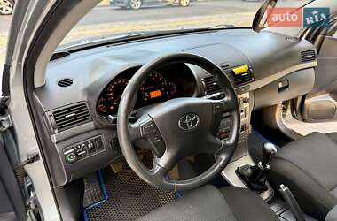 Седан Toyota Avensis 2008 в 