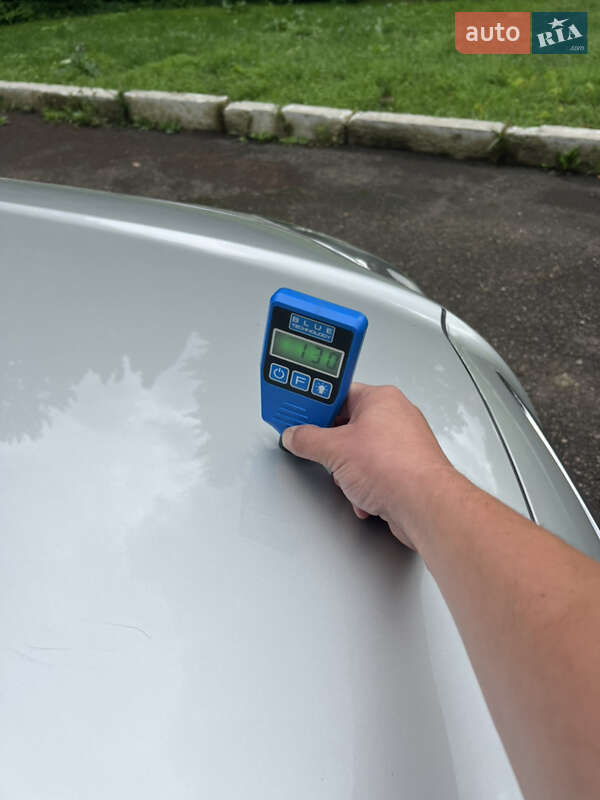 Седан Toyota Avensis 2008 в Трускавце