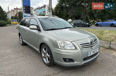 Универсал Toyota Avensis 2006 в Черновцах