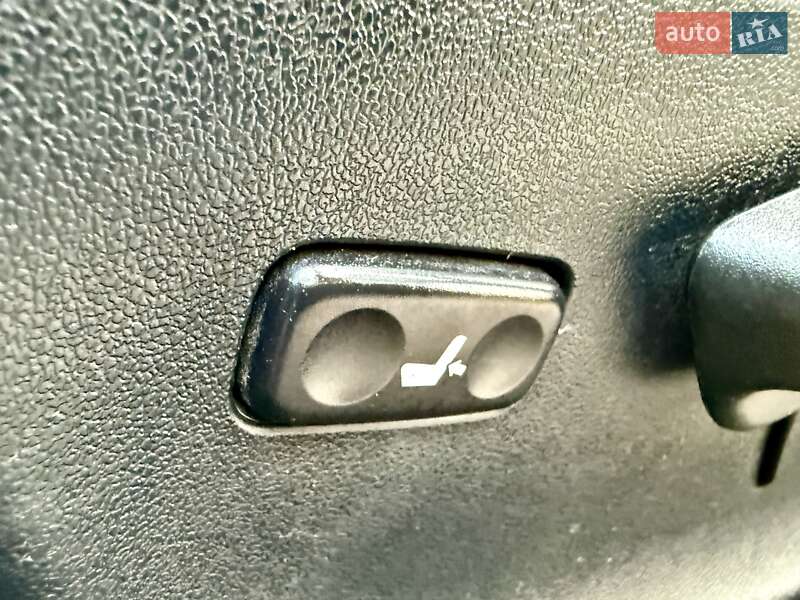 Универсал Toyota Avensis 2009 в Одессе