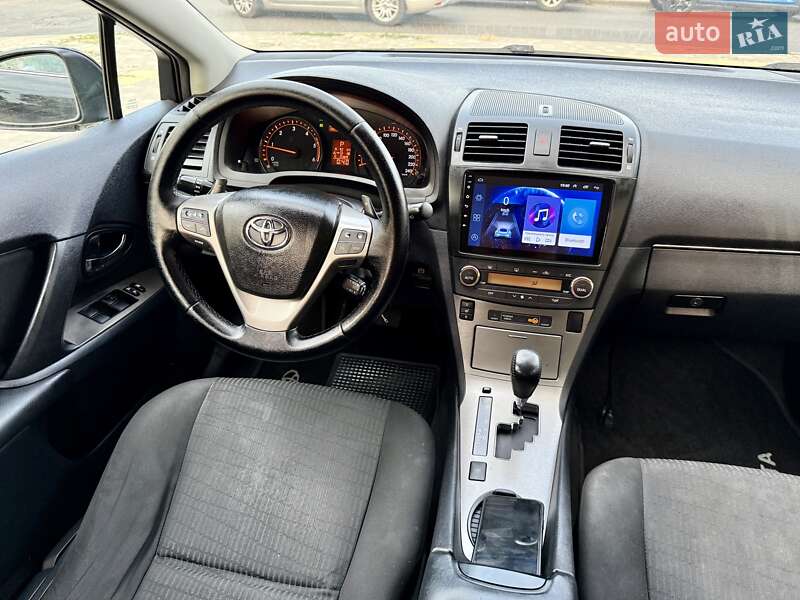 Универсал Toyota Avensis 2009 в Одессе