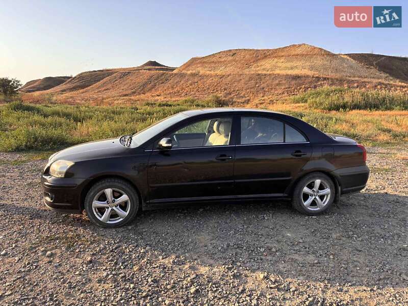 Седан Toyota Avensis 2003 в Овидиополе фото 25 Седан Toyota Avensis 2003 в Овидиополе