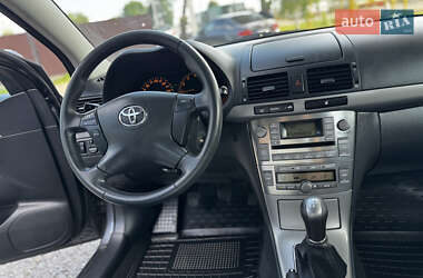Універсал Toyota Avensis 2006 в 