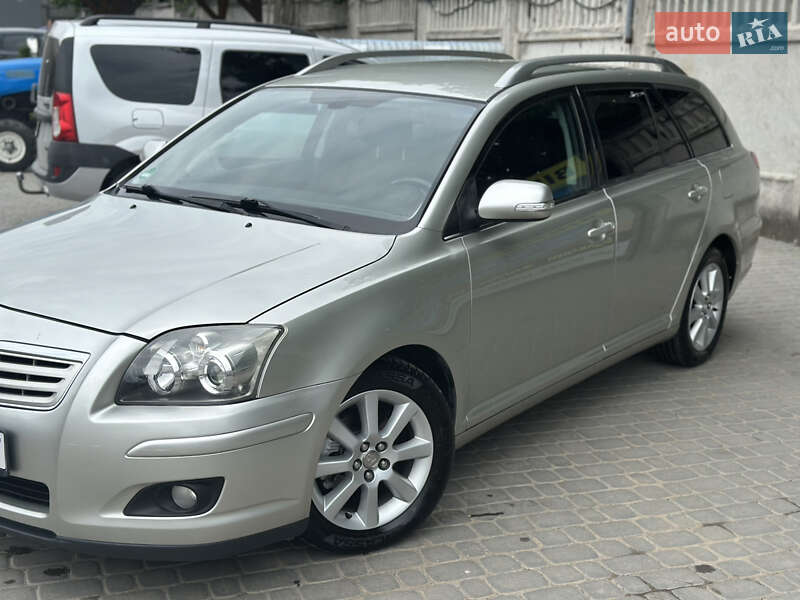 Универсал Toyota Avensis 2006 в Виннице