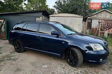 Универсал Toyota Avensis 2003 в Бориславе