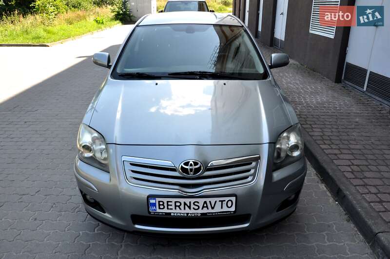 Седан Toyota Avensis 2007 в Львове фото 4 Седан Toyota Avensis 2007 в Львове