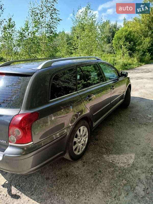 Універсал Toyota Avensis 2007 в Кореці