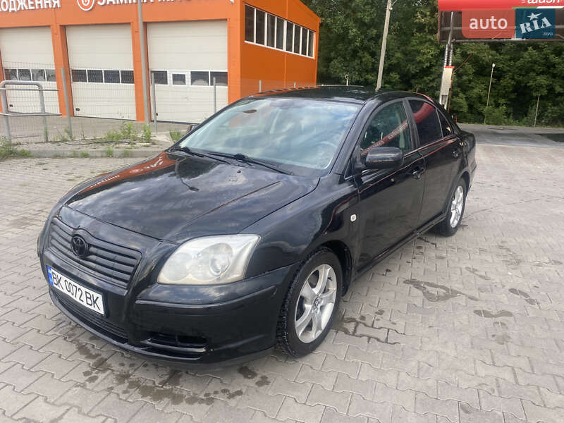 Toyota Avensis 2005
