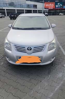 Універсал Toyota Avensis 2009 в Києві