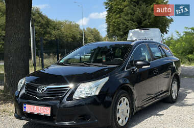Універсал Toyota Avensis 2010 в Вінниці