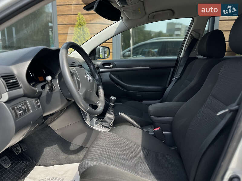 Универсал Toyota Avensis 2008 в Шептицькому