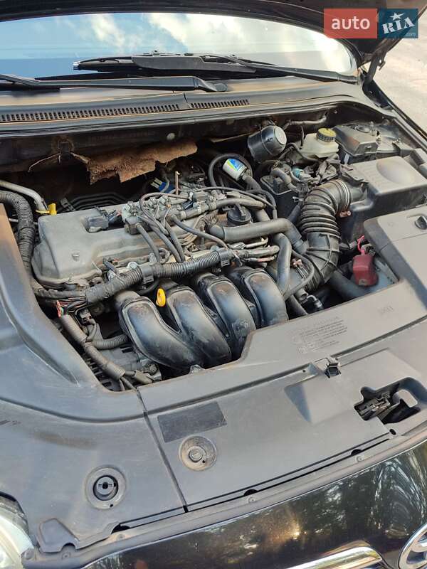 Седан Toyota Avensis 2007 в Киеве