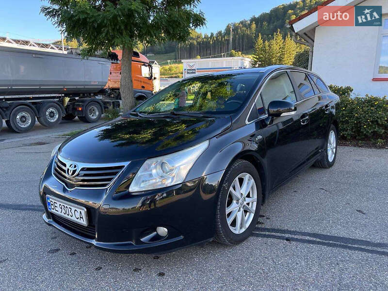 Toyota Avensis 2010