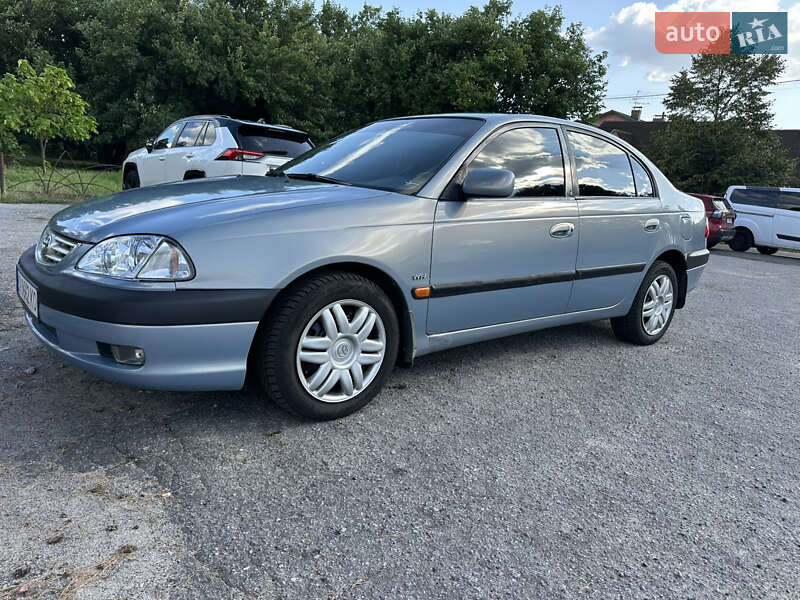 Седан Toyota Avensis 2001 в Киеве фото 9 Седан Toyota Avensis 2001 в Киеве