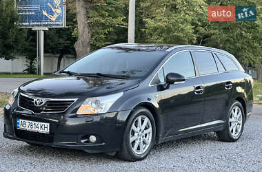 Універсал Toyota Avensis 2011 в Вінниці