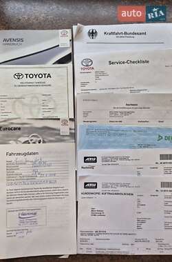 Универсал Toyota Avensis 2016 в 