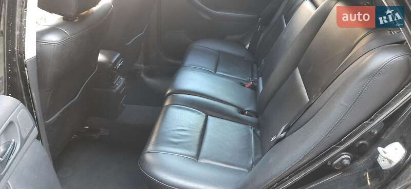 Універсал Toyota Avensis 2007 в Чернігові