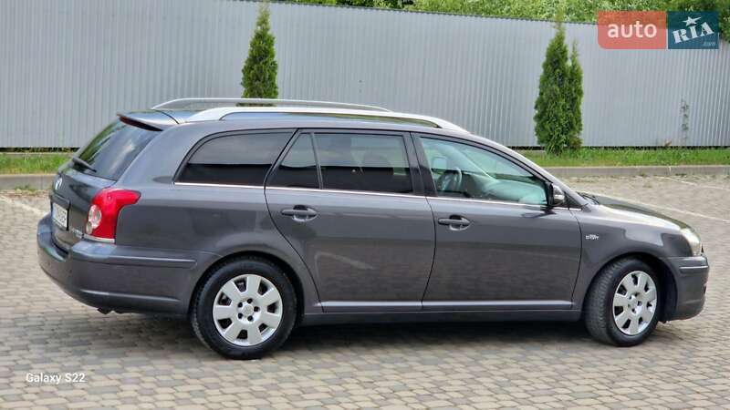 Универсал Toyota Avensis 2006 в Ивано-Франковске